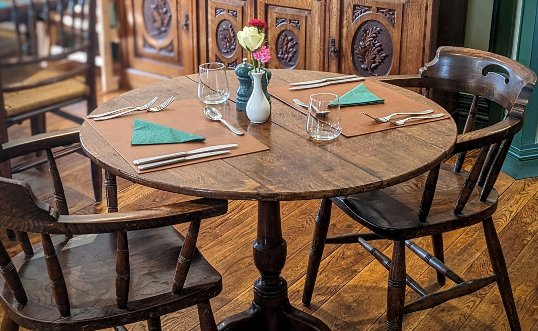 Table at the Castle Coaching Inn -Booking Image